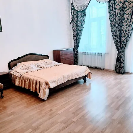 Pearl Apartment *
